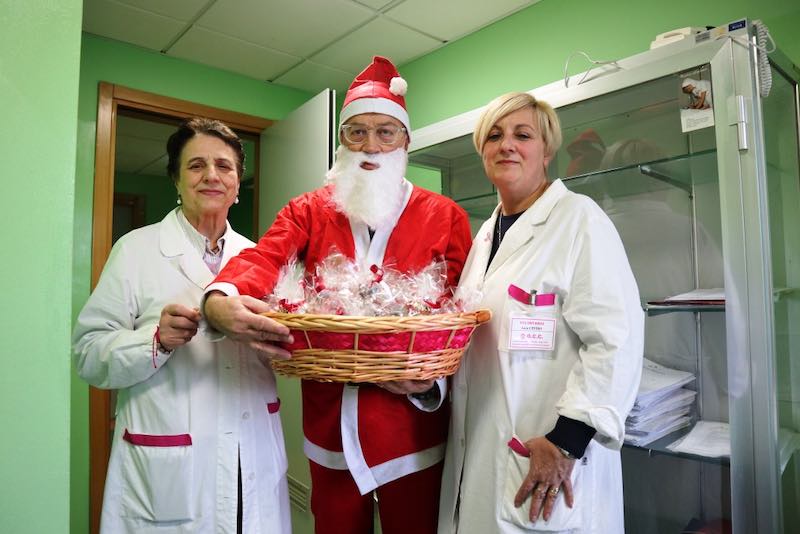 Il Babbo Natale di OCC in visita al Day Hospital Oncologico